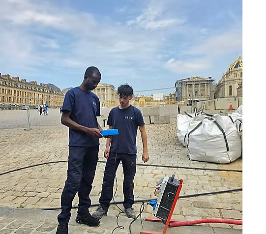 Équipe CIDE Électricien réalisant un diagnostic après sinistre